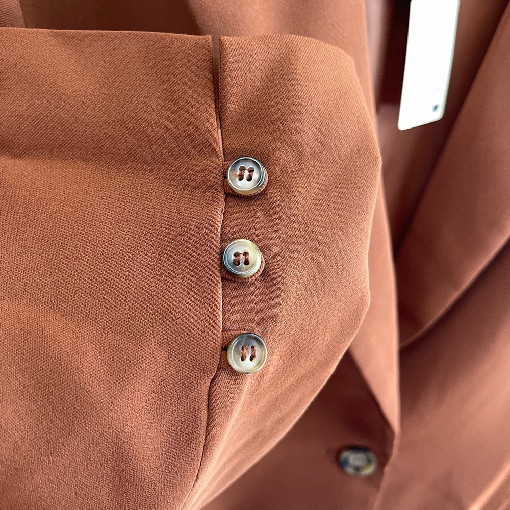 NWT - Jodifl Boss Girl Office Boxy Oversized Relaxed Fit Cropped Rust Blazer - Picture 7 of 8